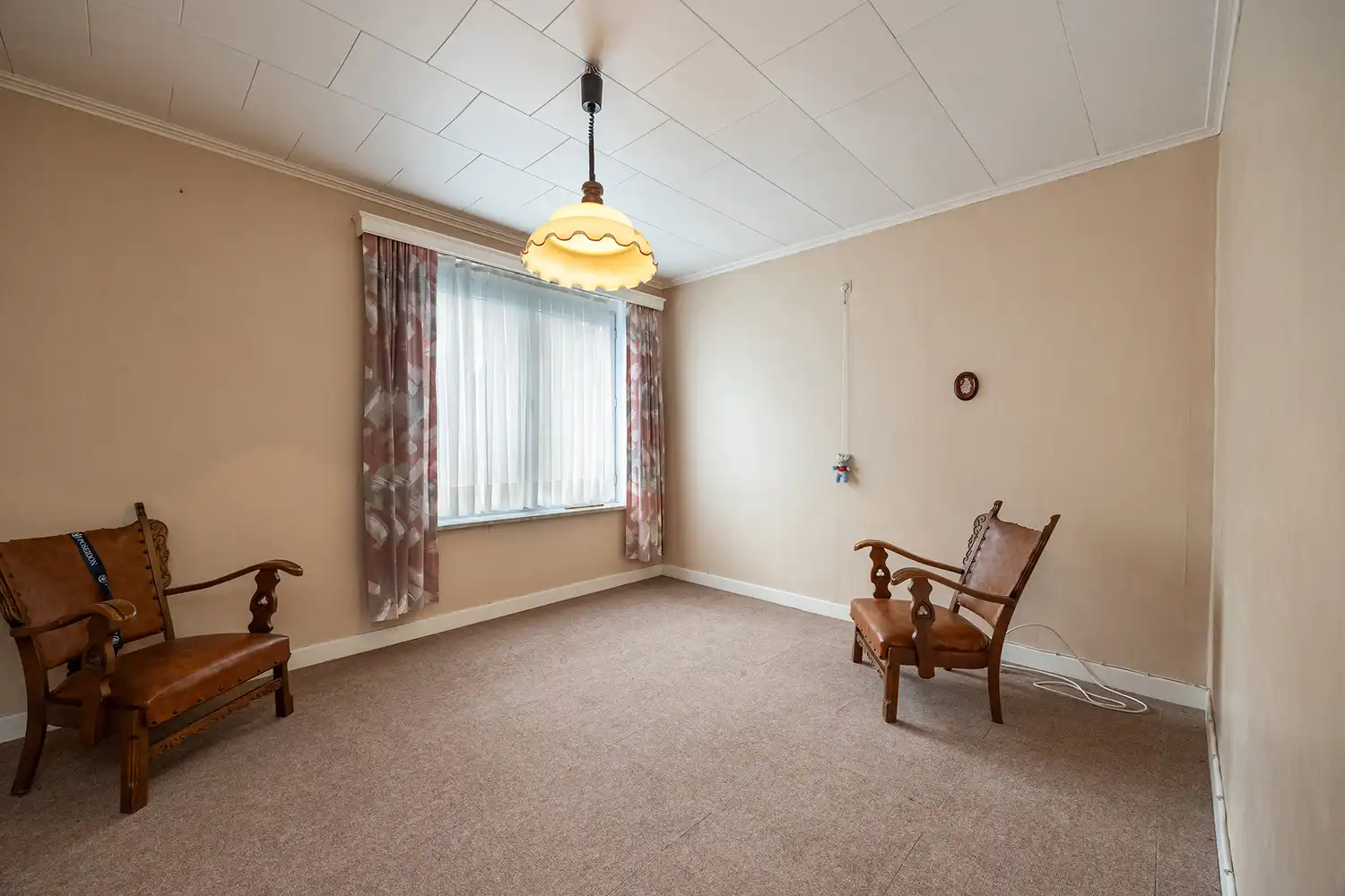 Halfopen woning op 575 m² met garage, carport en diepe tuin – te renoveren foto 21