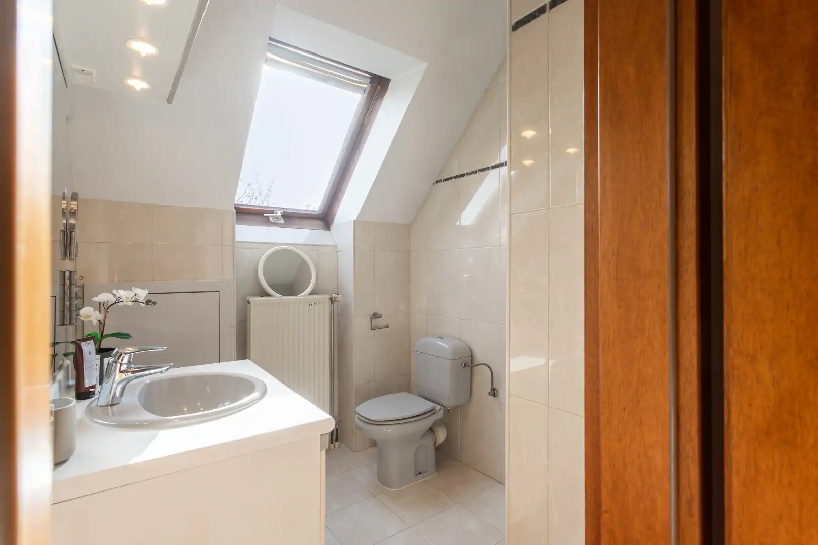 Instapklare gezinswoning met 5 slaapkamers, 2 badkamers en EPC B op topligging in Wezembeek-Oppem foto 23