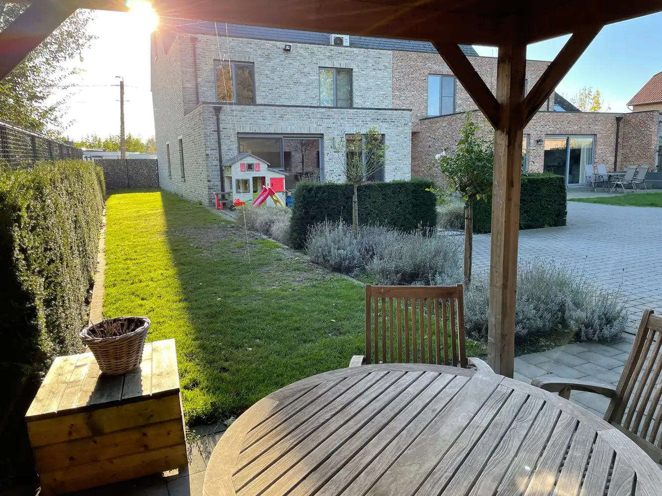 Gezinswoning, 3 slaapkamers, garage, tuin. foto 17