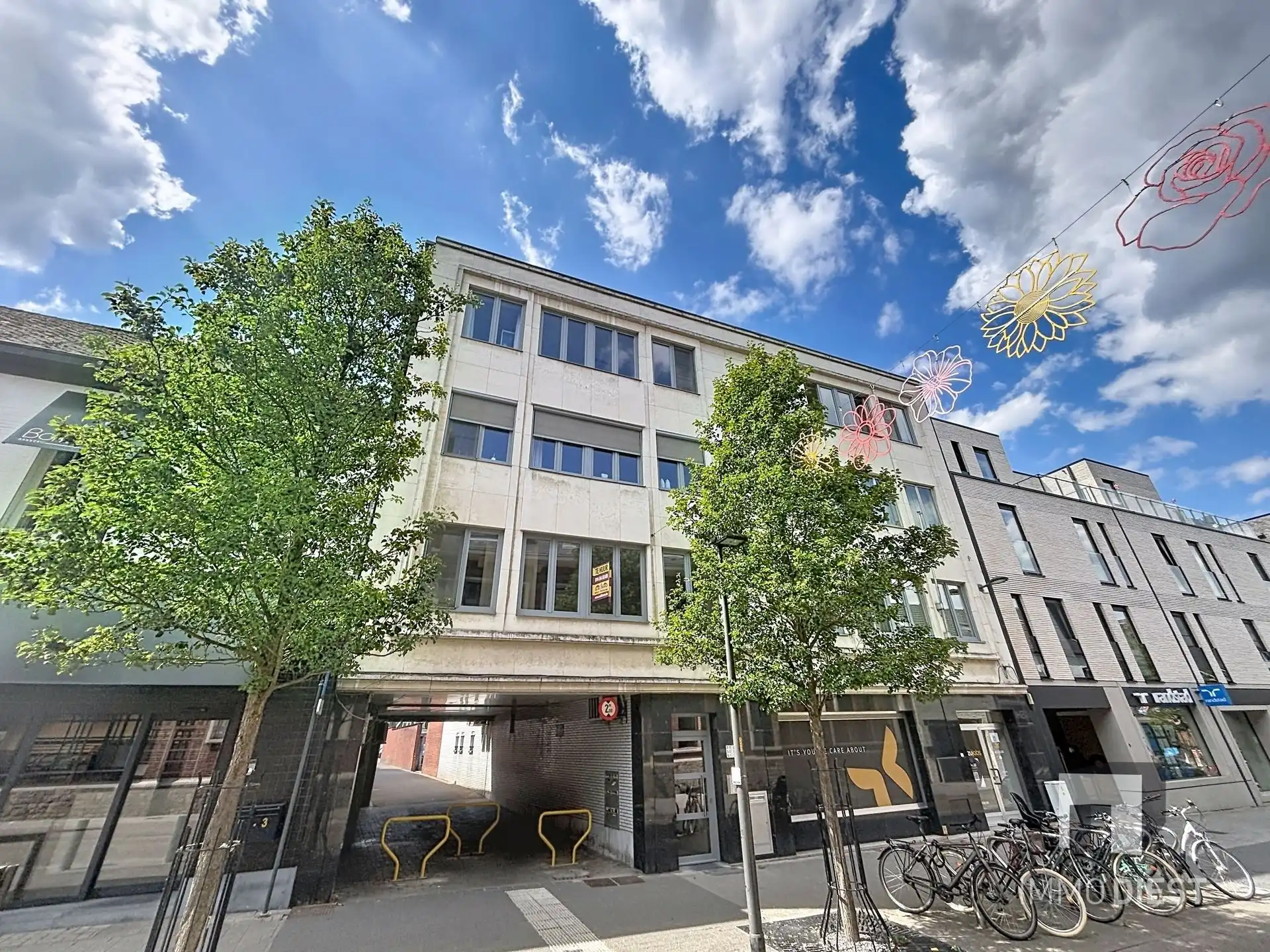 Trendy appartement - 2 slaapk - centrum Tessenderlo foto 2