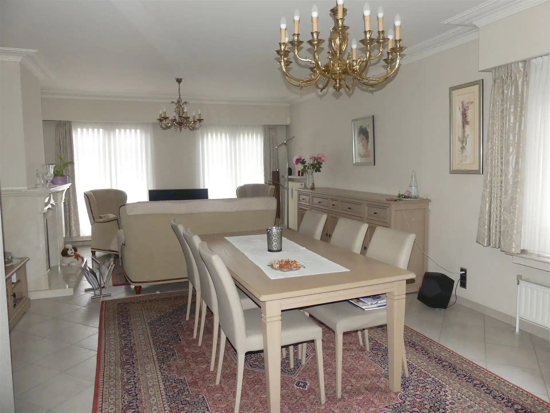 Ruime en rustig gelegen open bebouwing met 3 slaapkamers foto 4