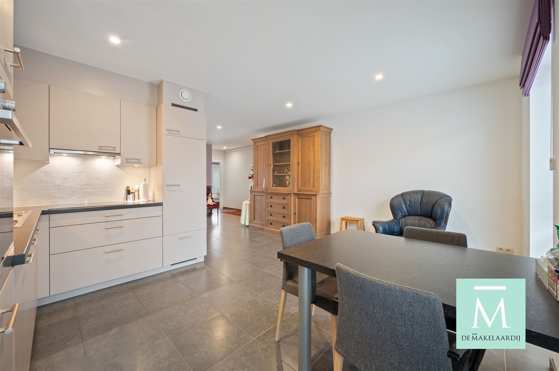 Appartement met 2 slaapkamers en zeer ruim terras foto 8