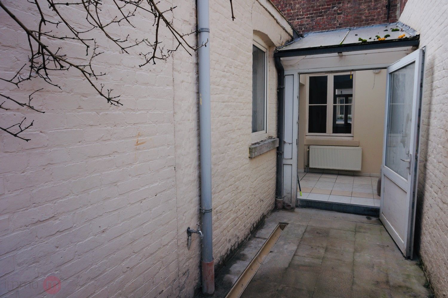 Ruime rijwoning met 3 slaapkamers en tuin. foto 8