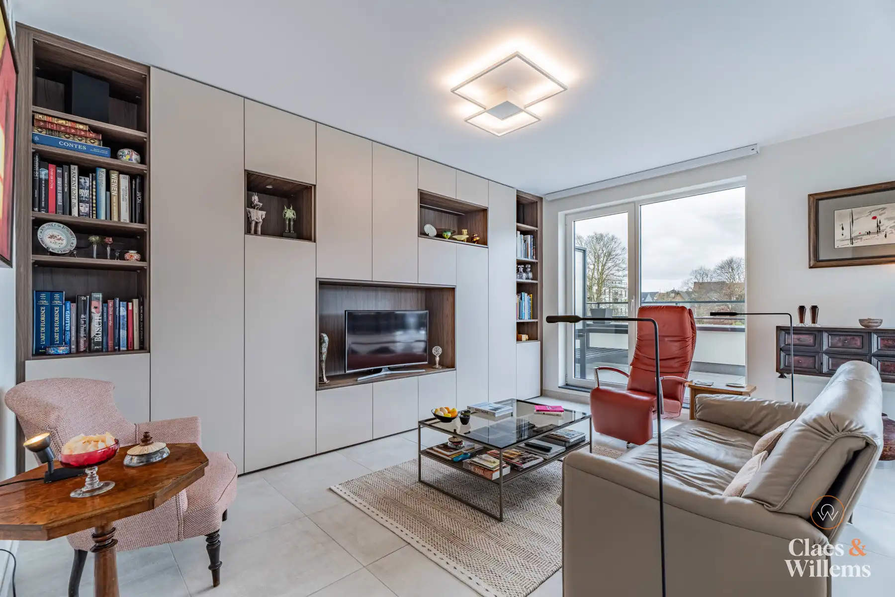 Stijlvol 3 slaapkamer appartement met terras te Halle foto 2