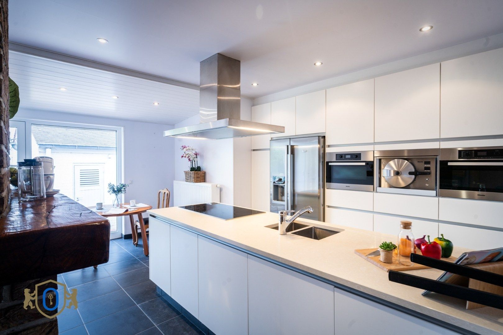 5-slpkr villa met tuin & bijgebouwen foto 11