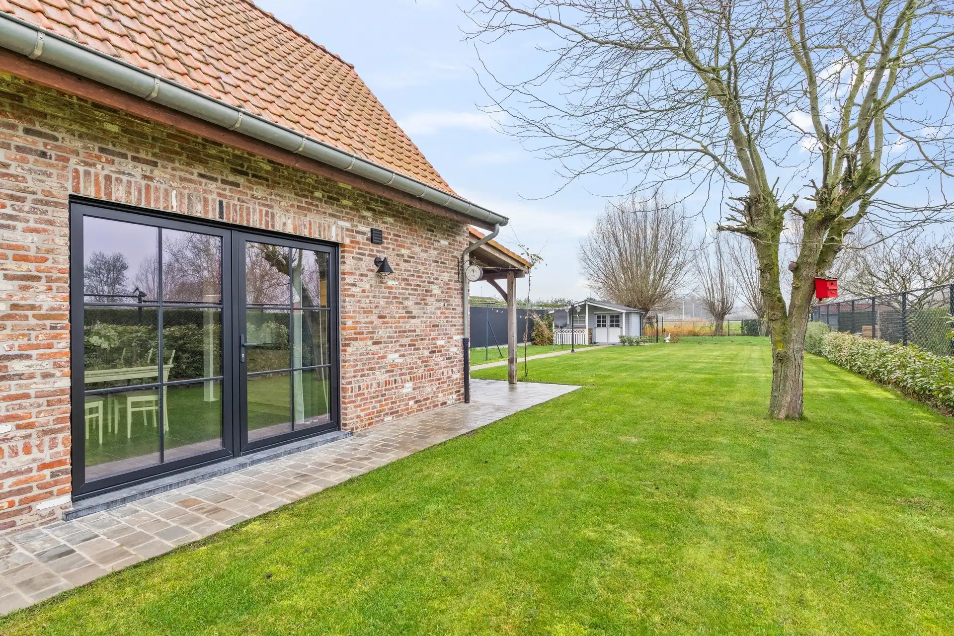 Villa bouwjaar 2022, 5 slaapkamers en mooi bijgebouw op 1.387m²  foto 27