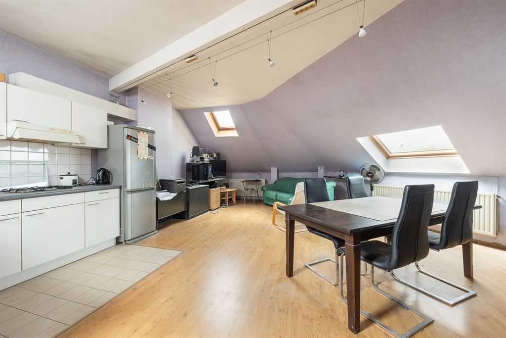 Renovatieproject met potentieel foto 23