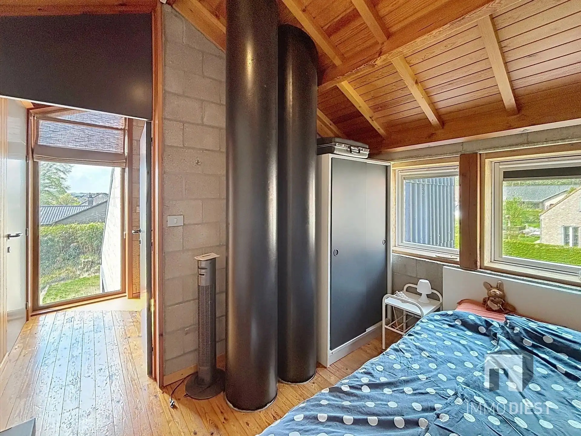 Bijzondere woning, lichtrijk, open en 3 slaapkamers foto 37