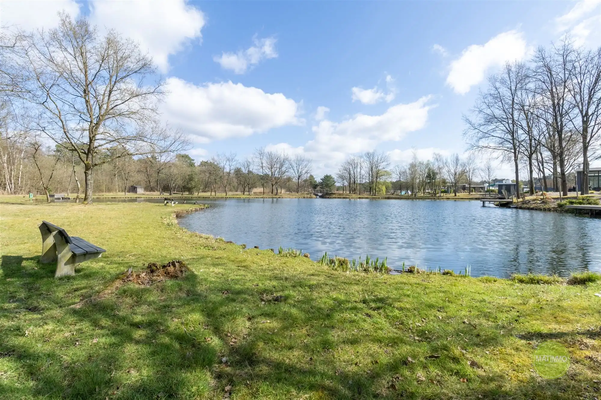 Moderne vakantiebungalow in EuroParcs Zilverstrand te Mol foto 3