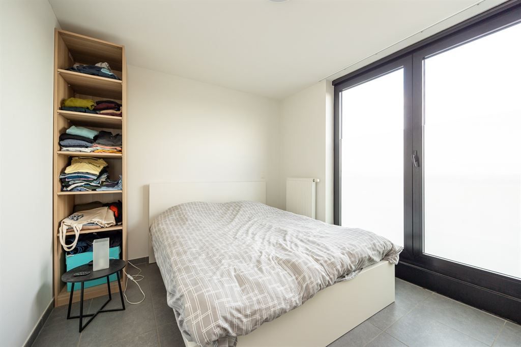 Recent en lichtrijk appartement met ruim terras! foto 11