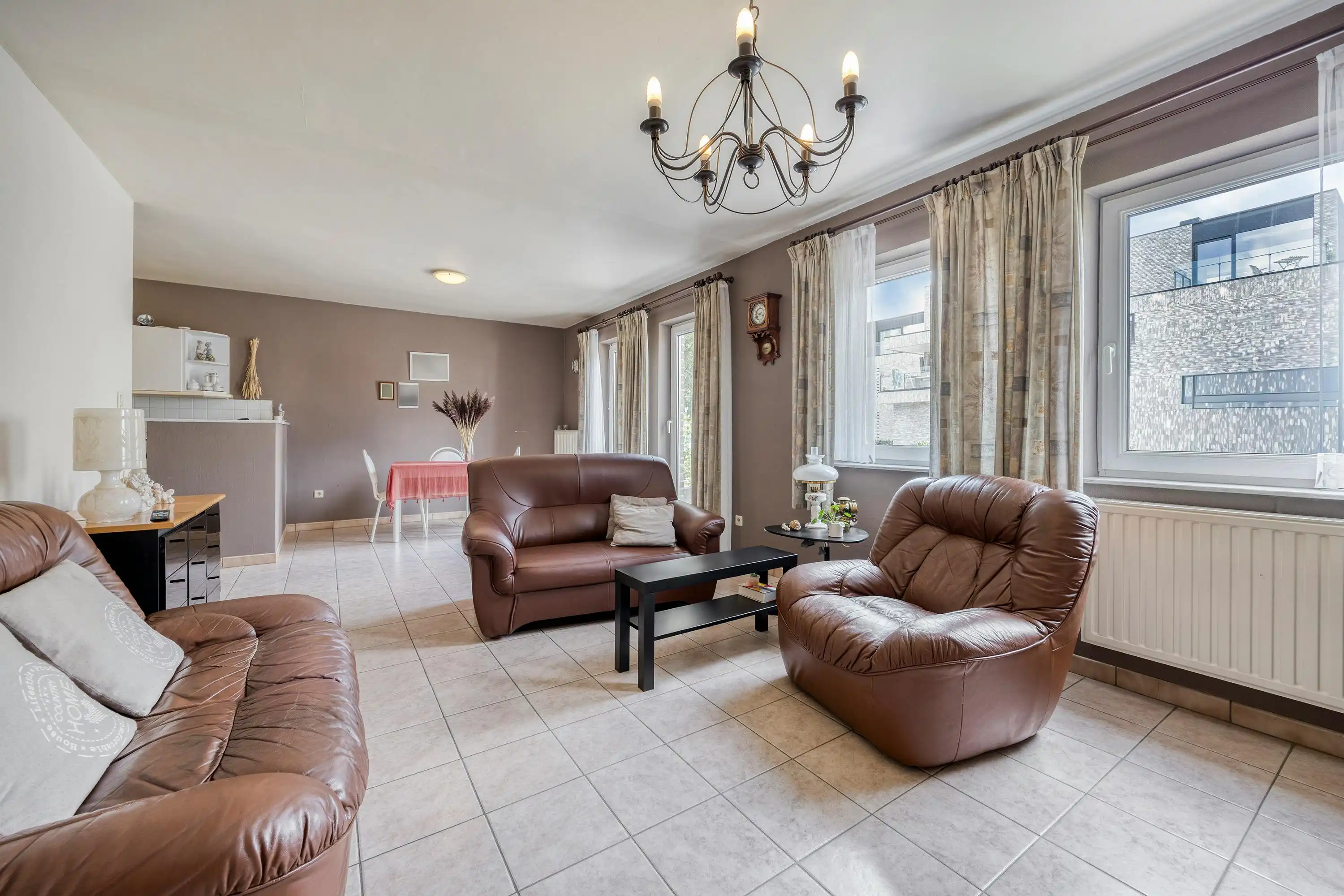 Instapklaar gelijkvloers appartement met 2 slaapkamers in Beverst foto 2