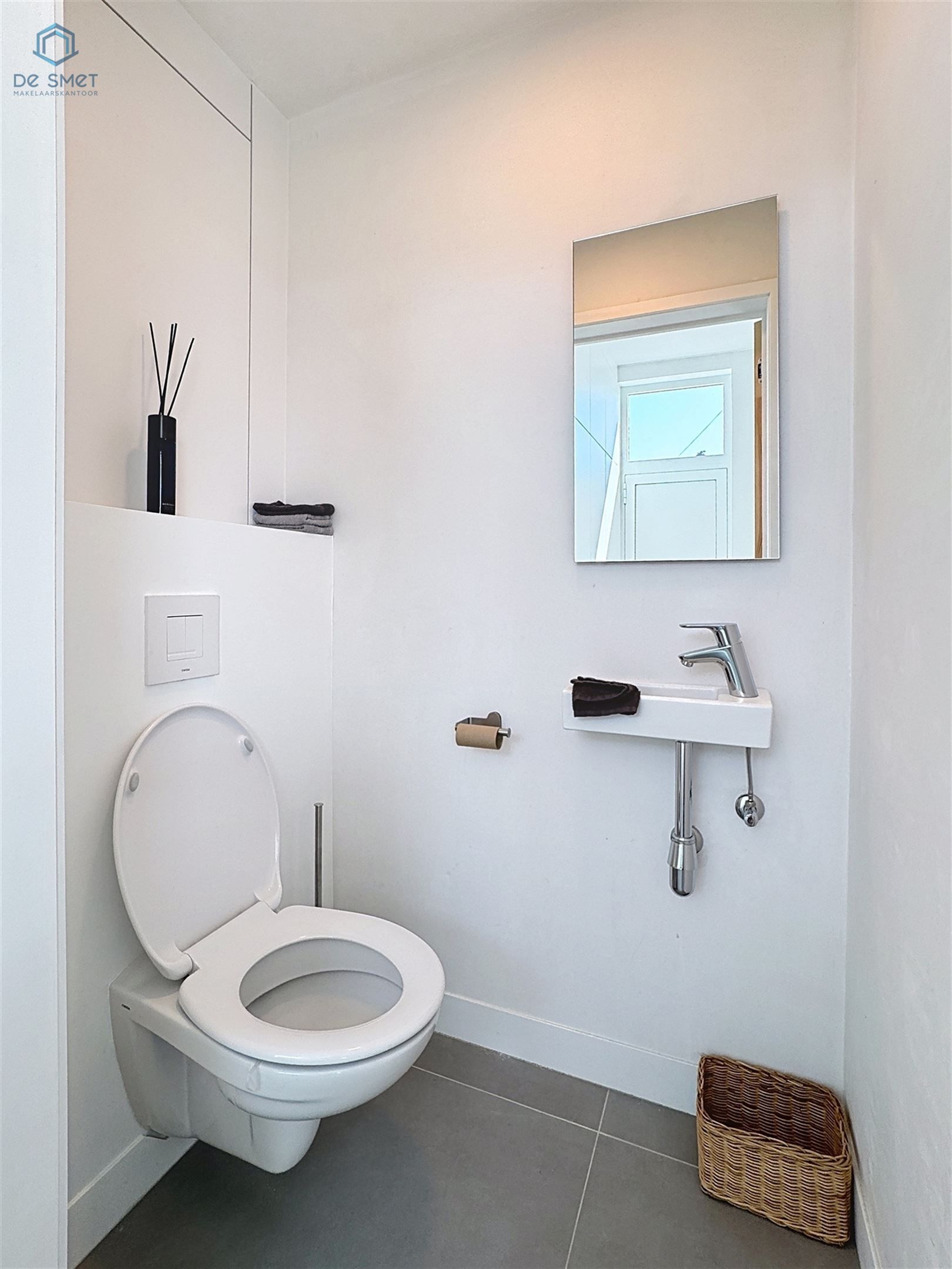 PRACHTIGE BEN-NIEUWBOUWWONING MET 3 SLPK, DRESSING, INBOUWKASTEN & TUIN ZARLARDINGE foto 8