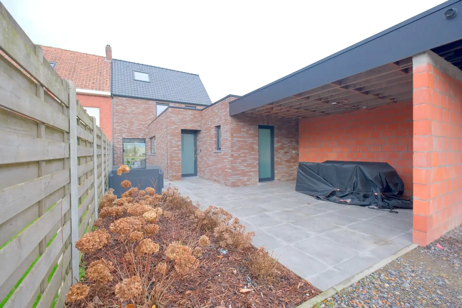 Lichtervelde - Prachtige woning met 3 slpks en staanplaats! foto 17