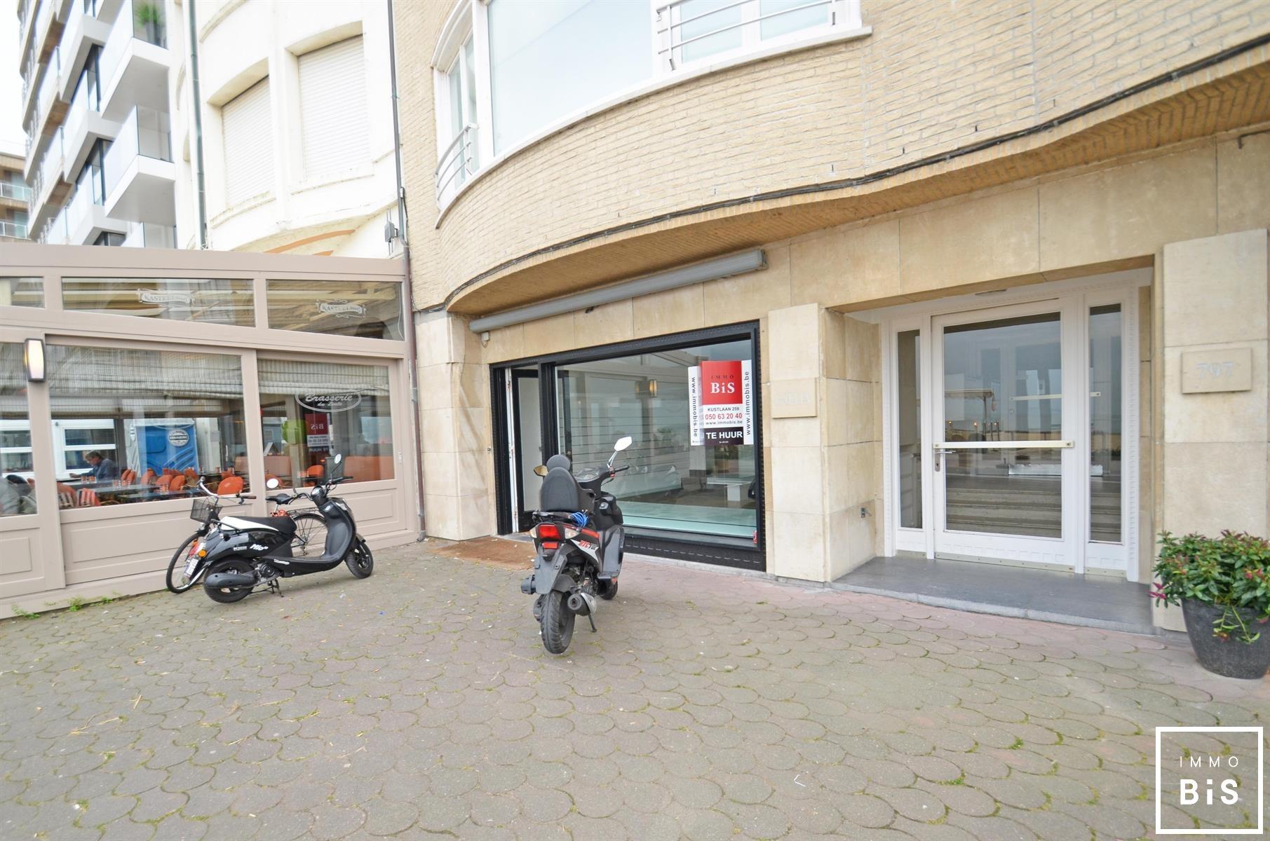 Commerciële ruimte te koop Zeedijk 797 - - 8300 Knokke-Heist