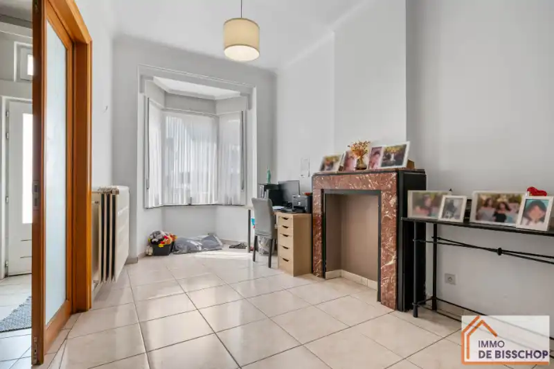 Gezellige woning met 3 slaapkamers en zongerichte tuin foto 5