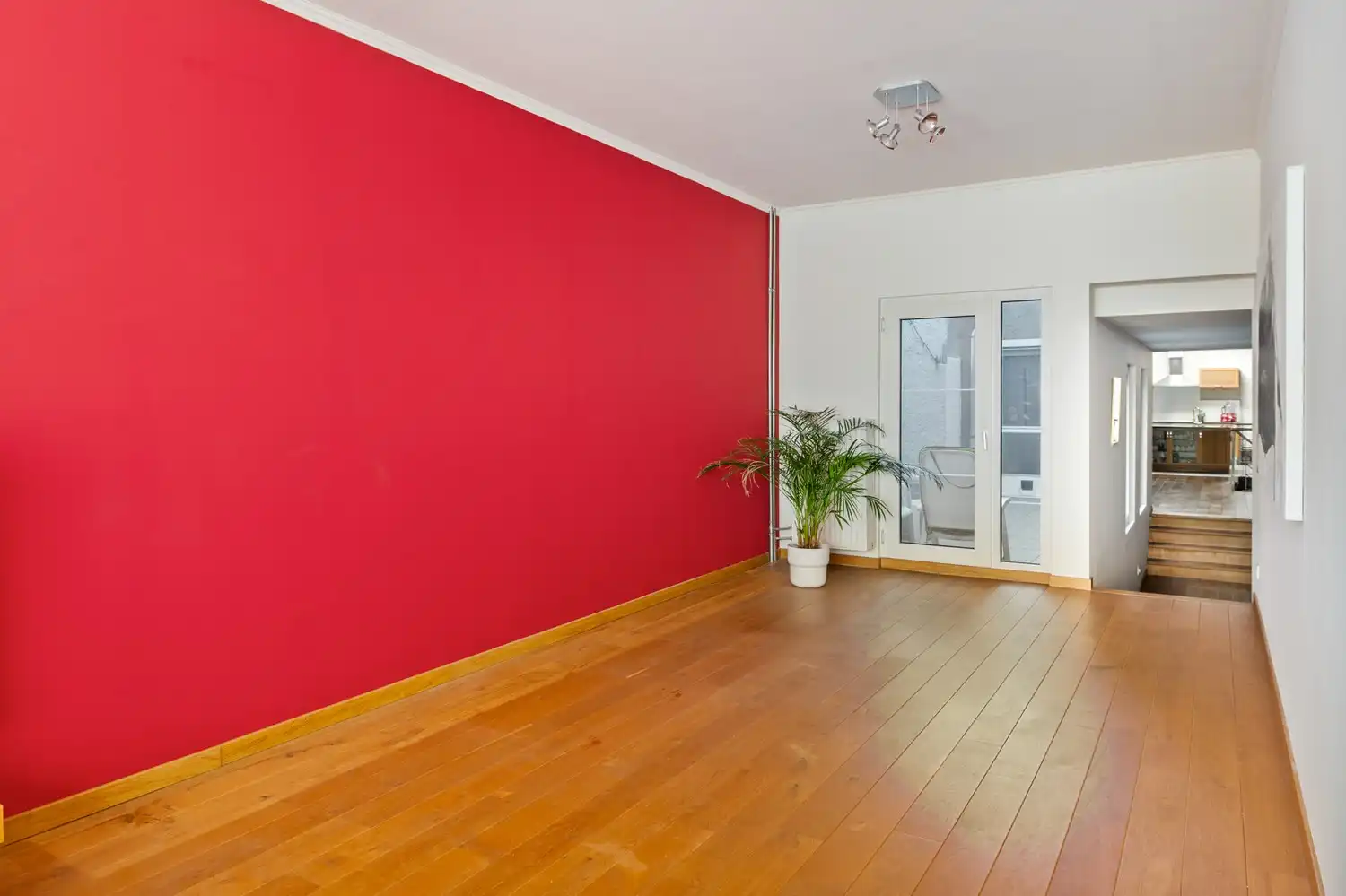 Ruime stadswoning met 4-5 slaapkamers, garage, sauna en buitenruimte! foto 16