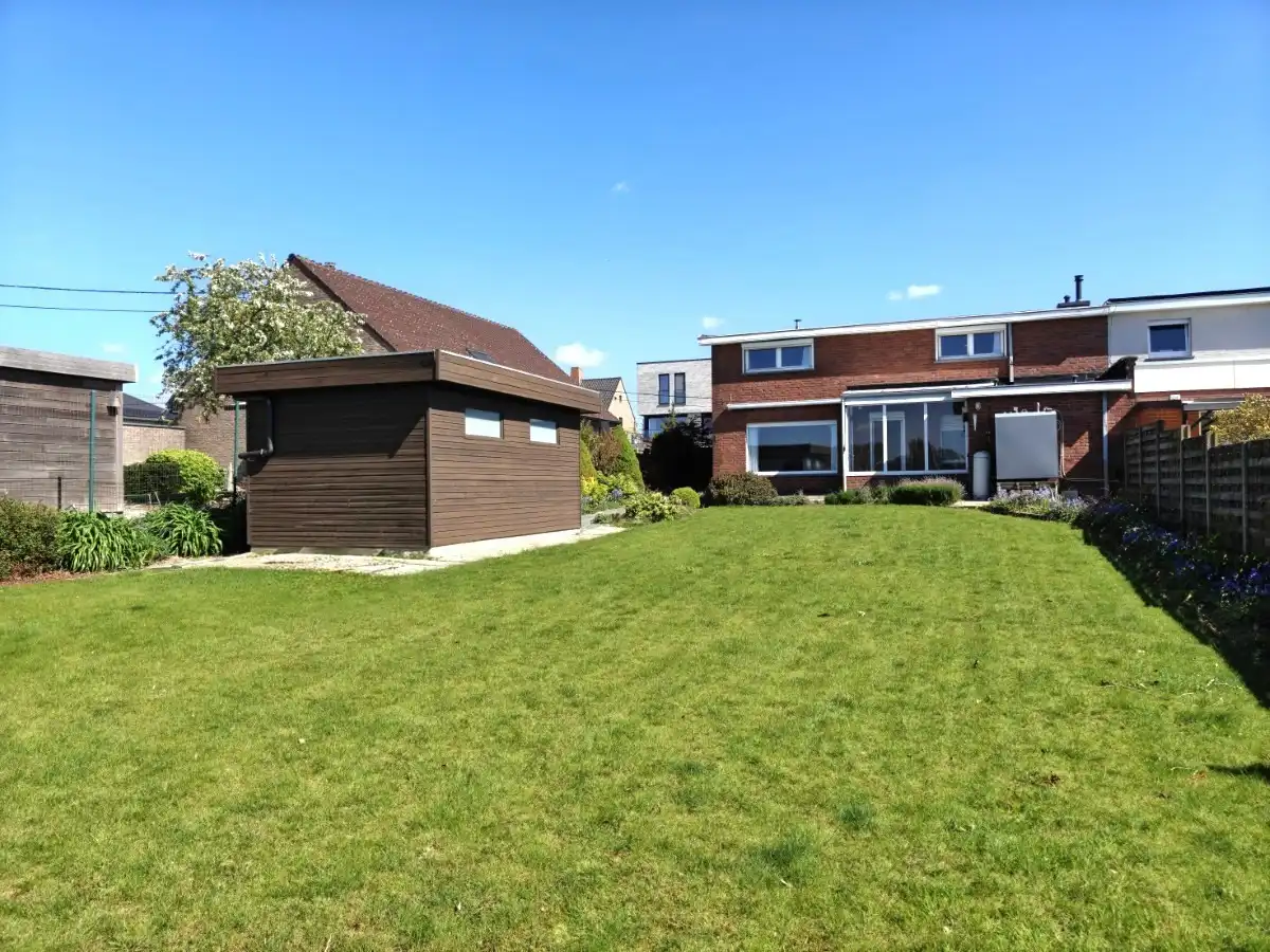 Zonnebeke - Ruime halfopen woning met 4 slaapkamers, bureel en grote tuin foto 17