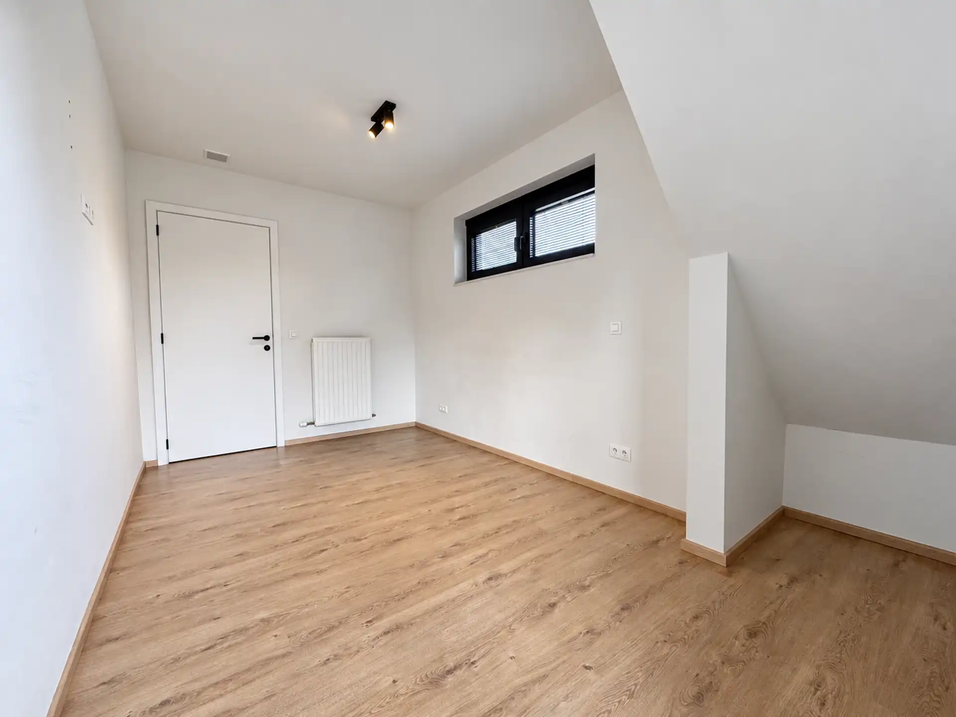 Modern appartement met terras te Betekom foto 11