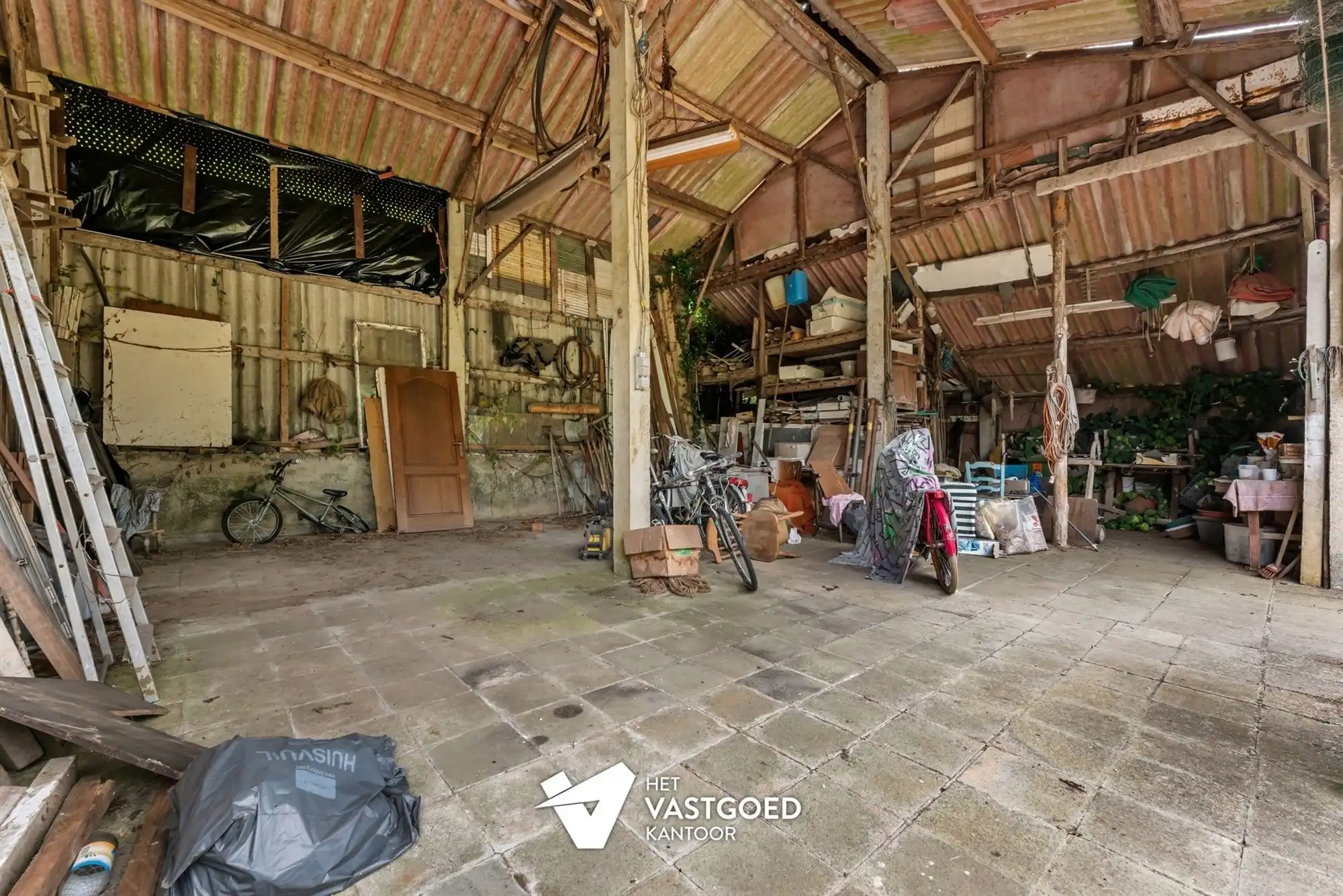 TE RENOVEREN KNUSSE WONING MET TUIN VAN 48A90CA EN LOODS EN GARAGE TE KAGGEVINNE foto 28