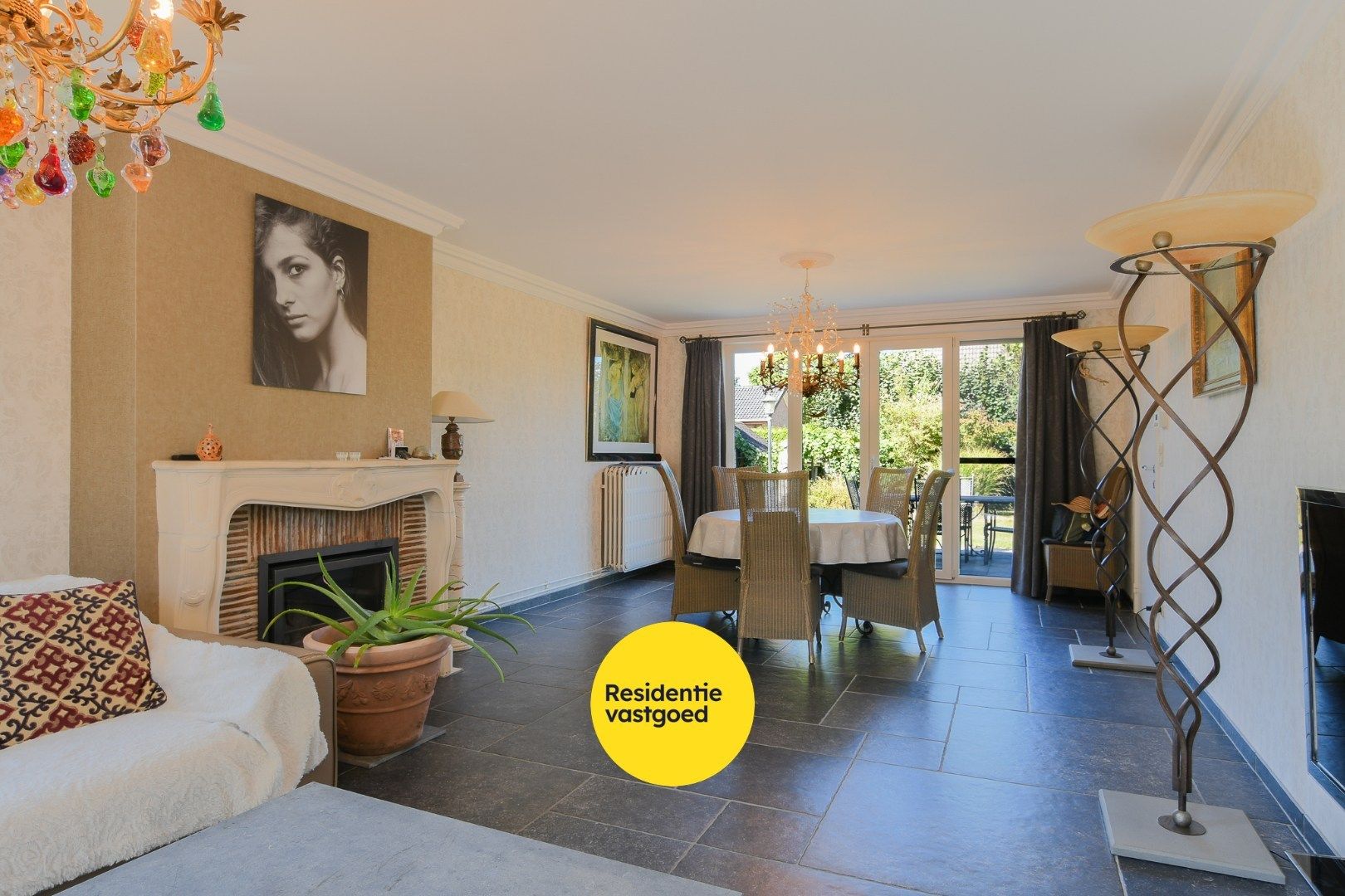 Charmante villa met 5 slpks en mooie tuin te Sint-Kruis foto 3