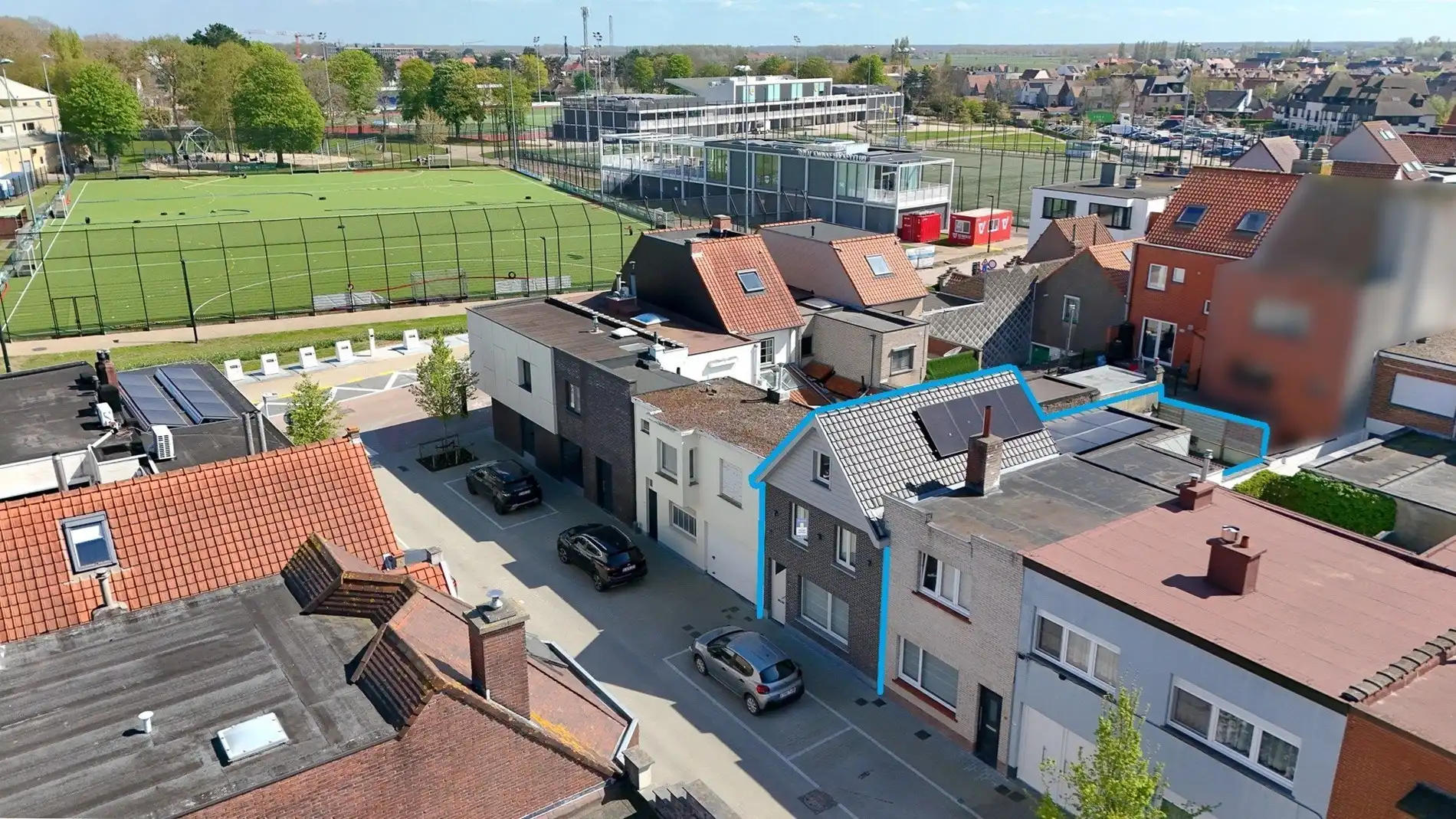 Leuk huis op een zeer centrale locatie te Knokke foto {{pictureIndex}}