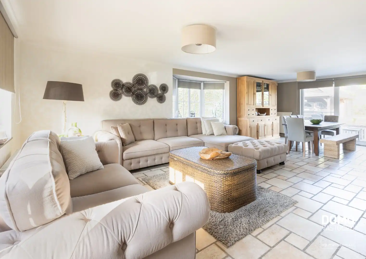 Karaktervolle en ruime gezinswoning in pastorij-/fermettestijl met prachtige tuin en 4 slaapkamers in het groene Kortessem foto 3