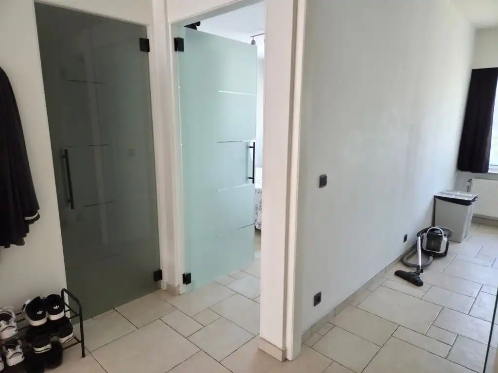 Eerste verdieping appartement foto 8