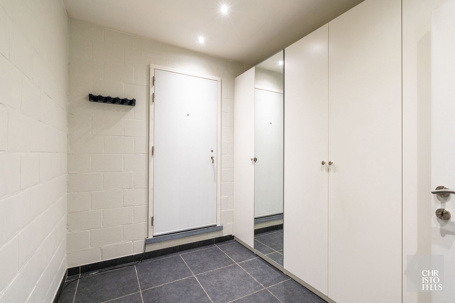 TE HUUR - Woning met 2 slaapkamers midden in het groen!  foto 18