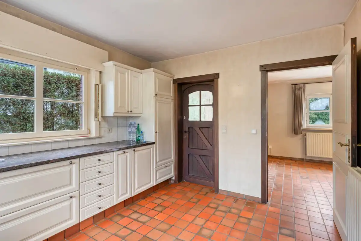 Landelijke villa met dubbele garage en grote tuin te Sint-Denijs-Westrem foto 9