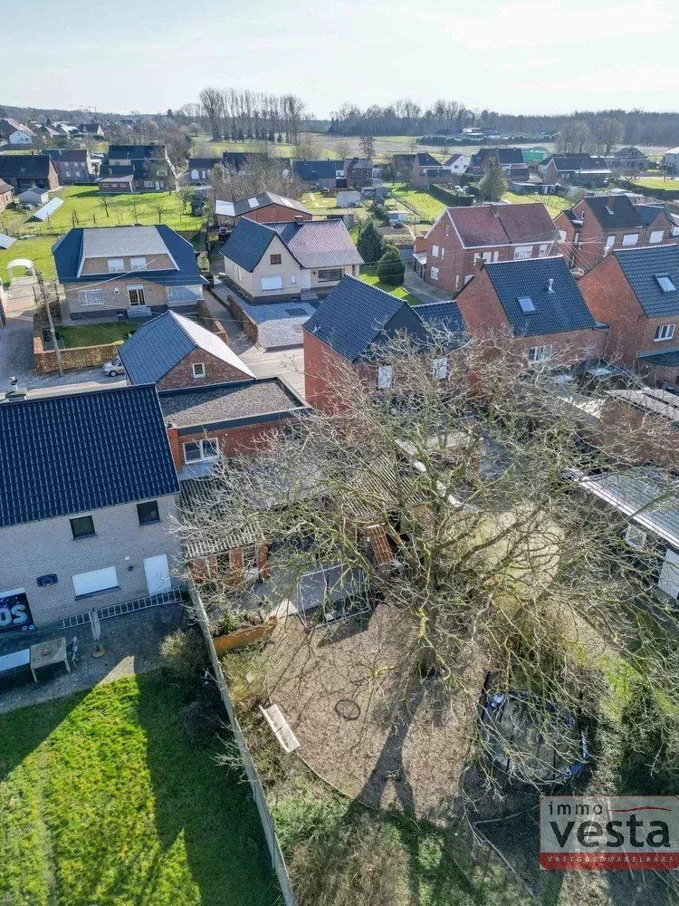 Ruime, instapklare woning op goede locatie foto 4