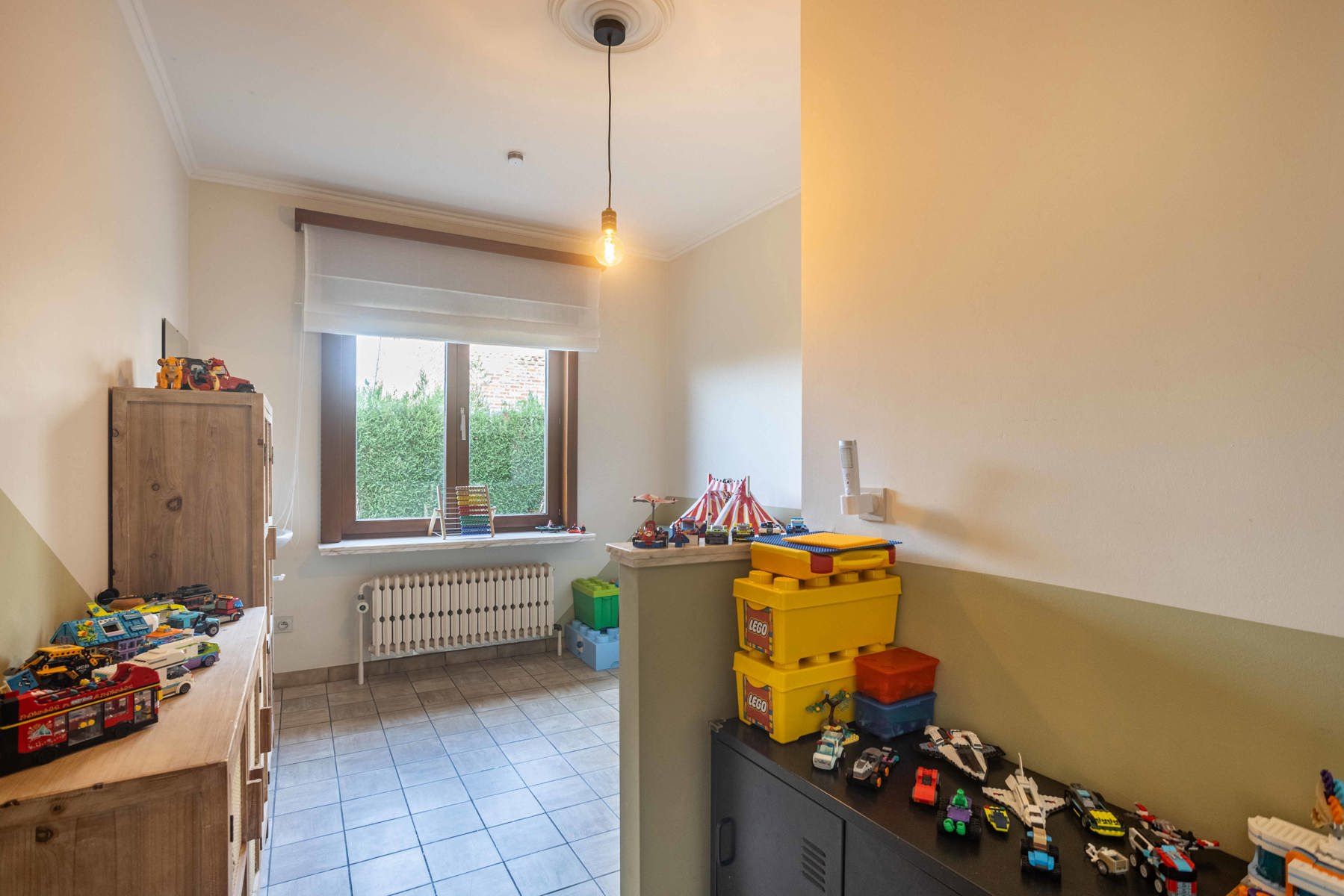 Instapklare bungalow met 3 slaapkamers en ruime tuin. foto 17