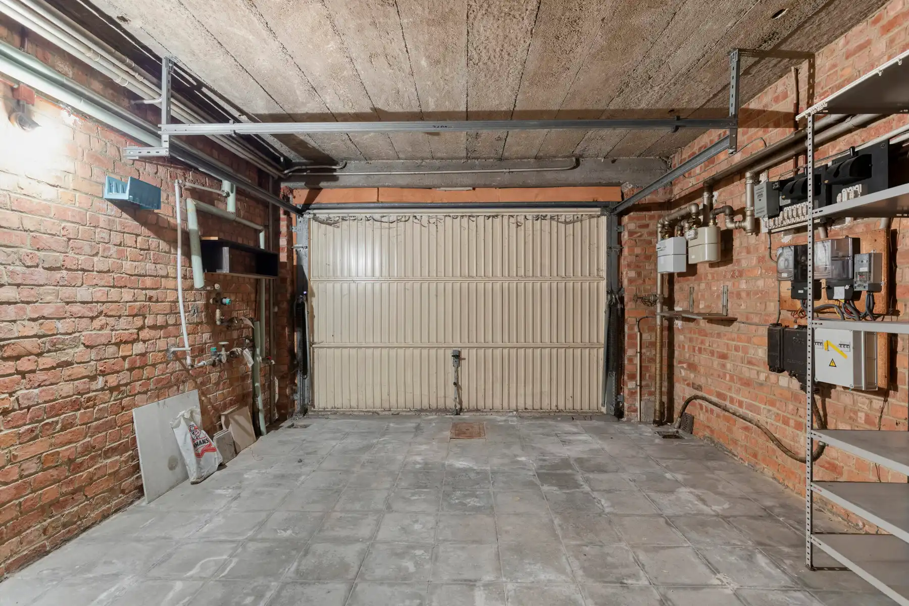 Veelzijdige woning met potentieel op strategische locatie foto 26