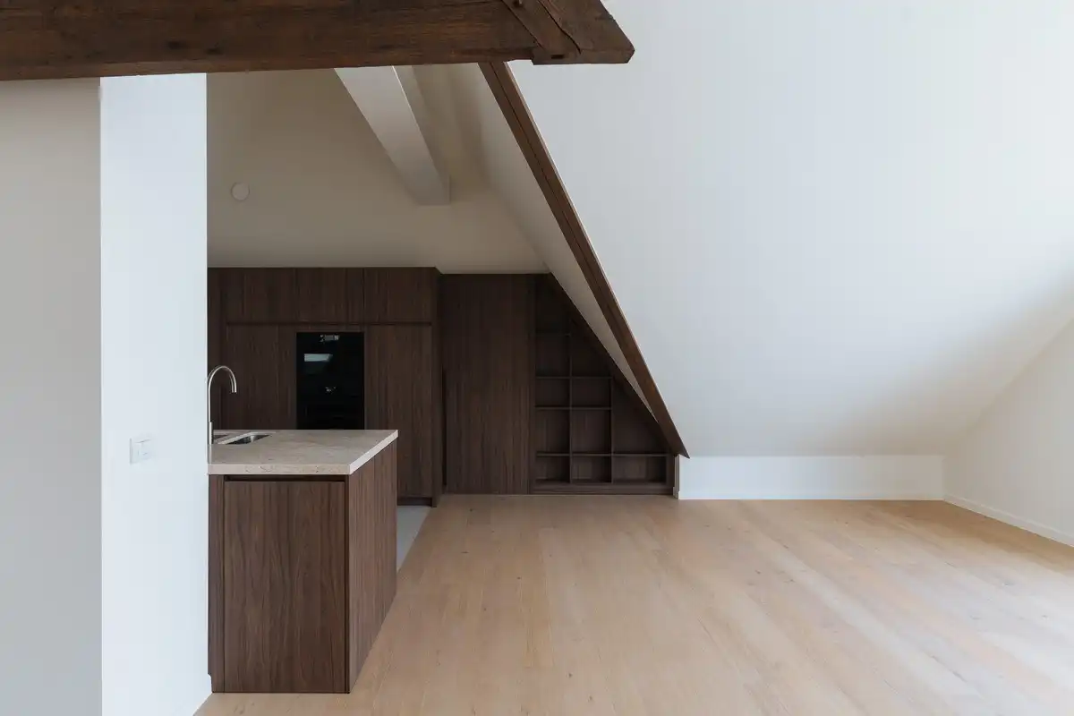 Sfeervol wonen te Brugge in een historisch gebouw foto 12