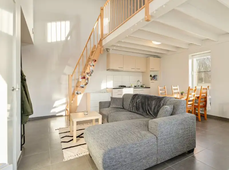 Ruime studentenflat nabij Vives! foto 4