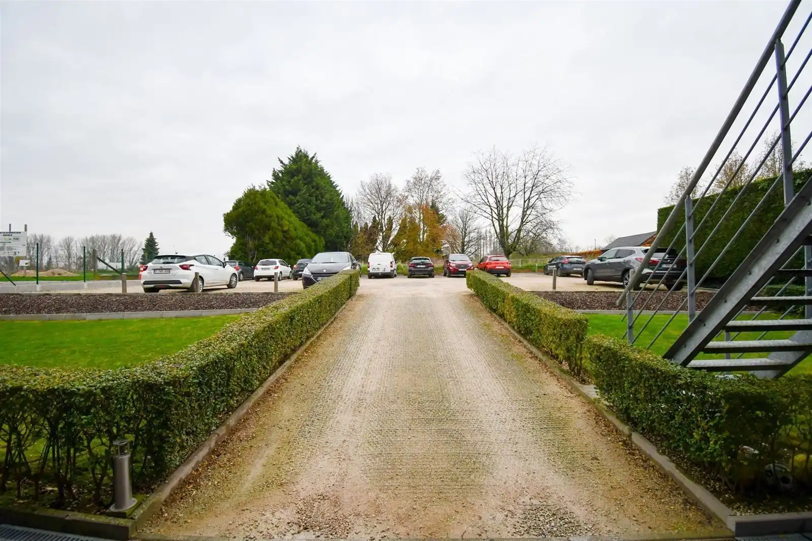 Duplex-appartement met 2 slaapkamers TE HUUR te Oetingen foto 8