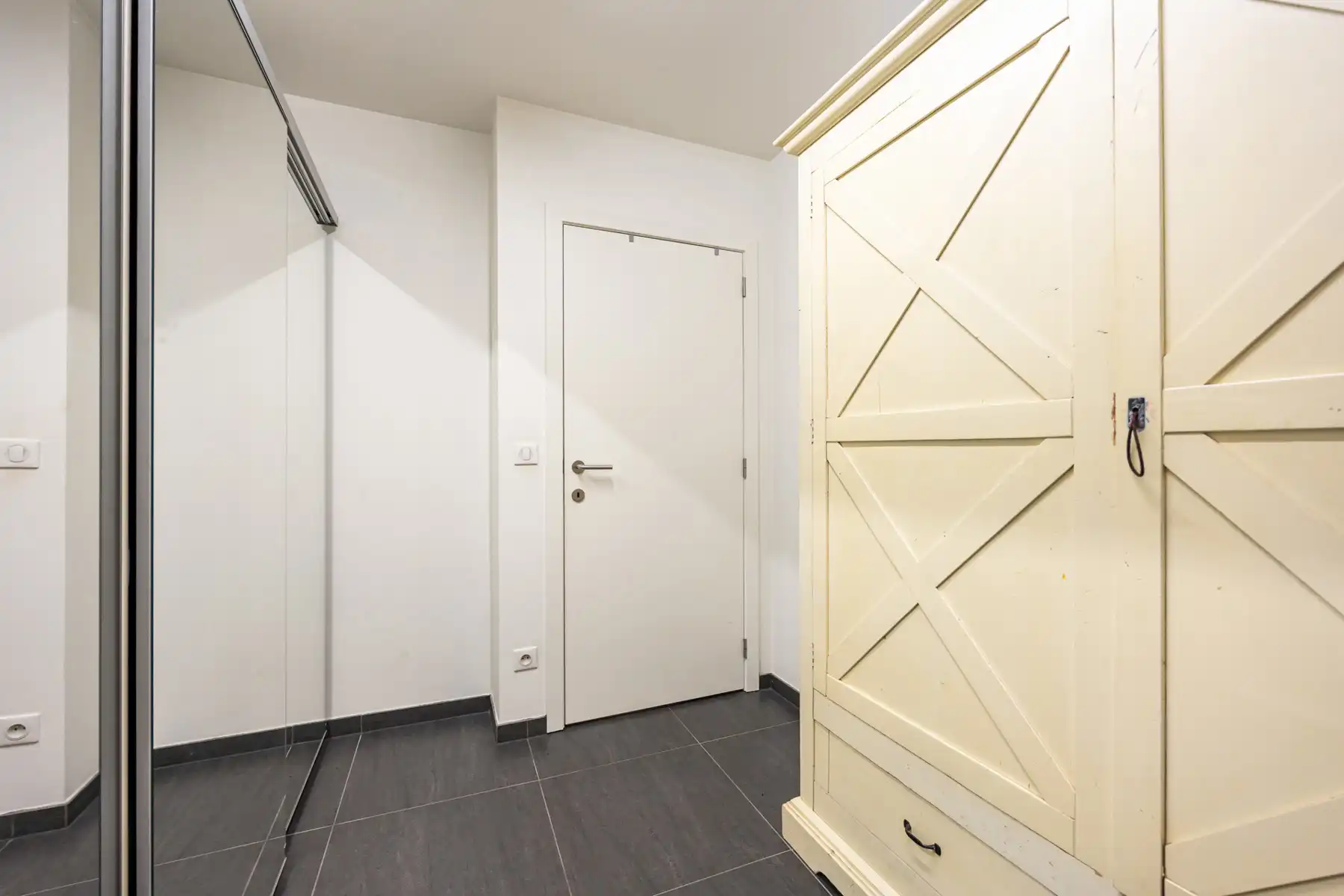 Instapklaar gelijkvloers appartement (97 m²) + parkeerplaats foto 20
