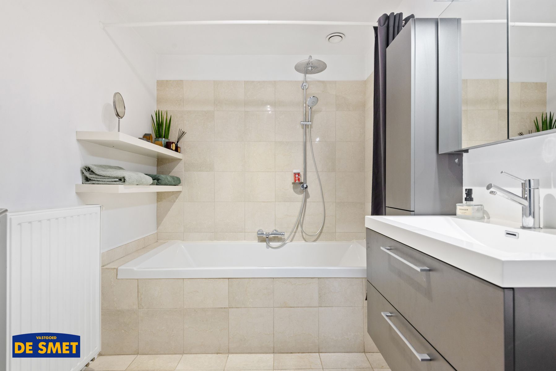 Prachtig triplex appartement in het centrum van Aartselaar foto 16