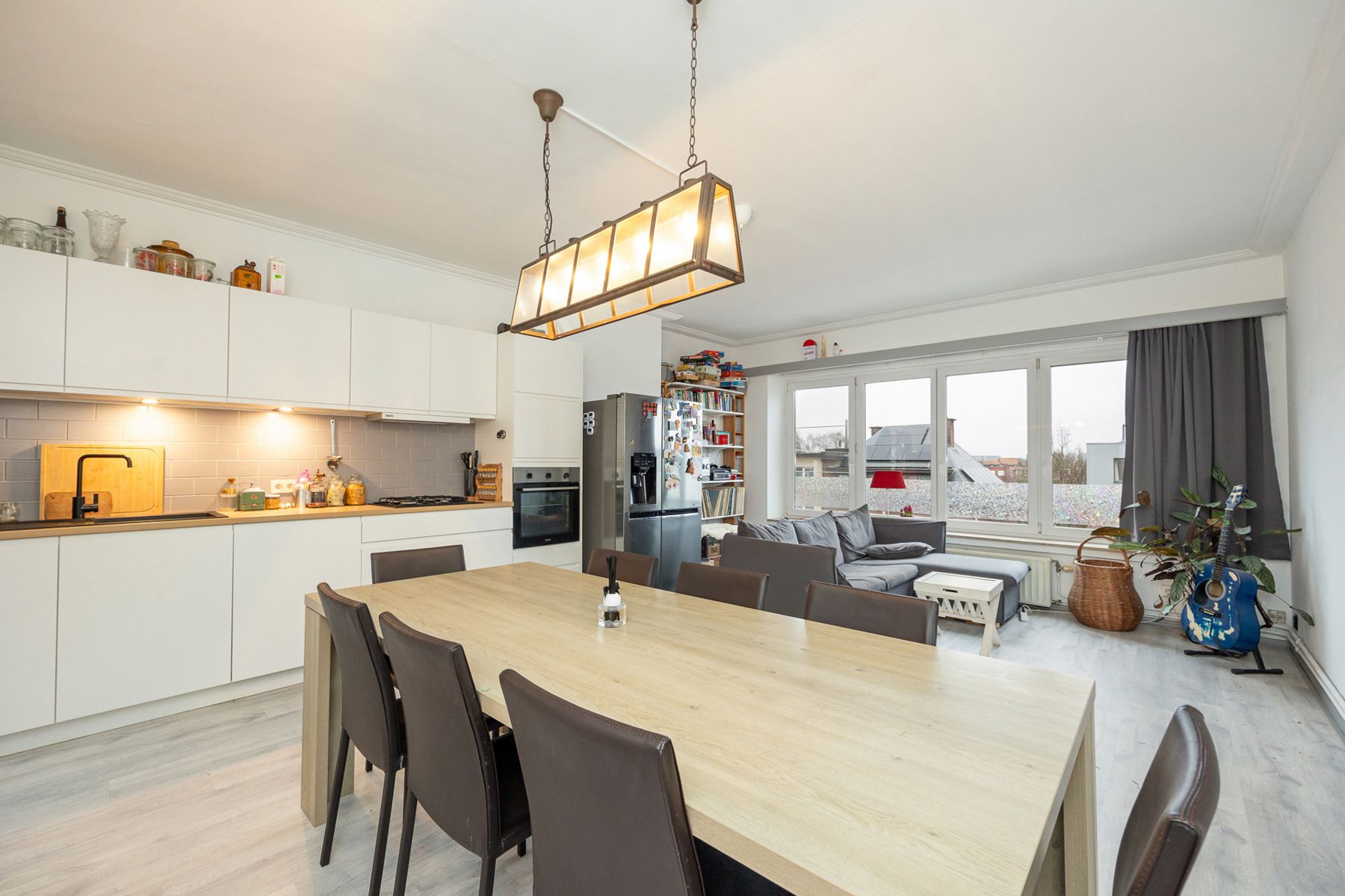 Centraal gelegen instapklaar appartement met 2 slaapkamers foto 2