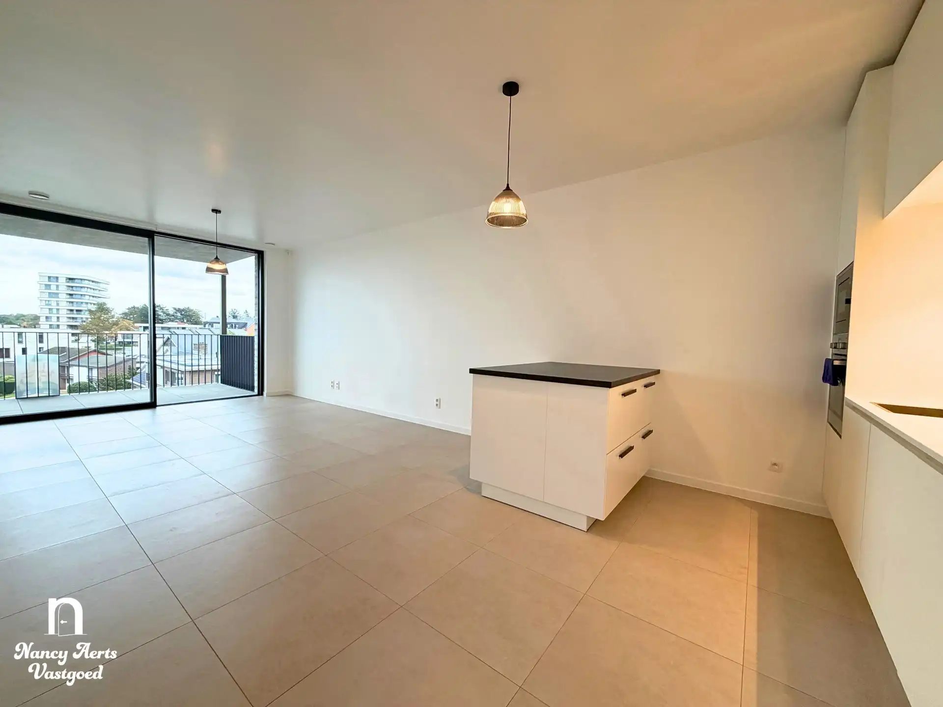 Energiezuinig 1-slaapkamerappartement in hartje Beringen foto 5