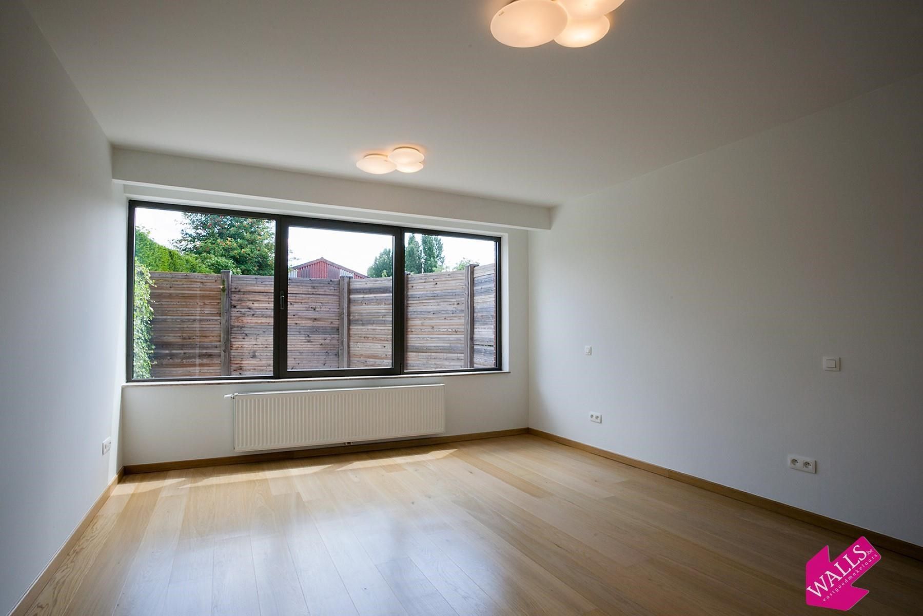 Gelijkvloers appartement met terras foto 8