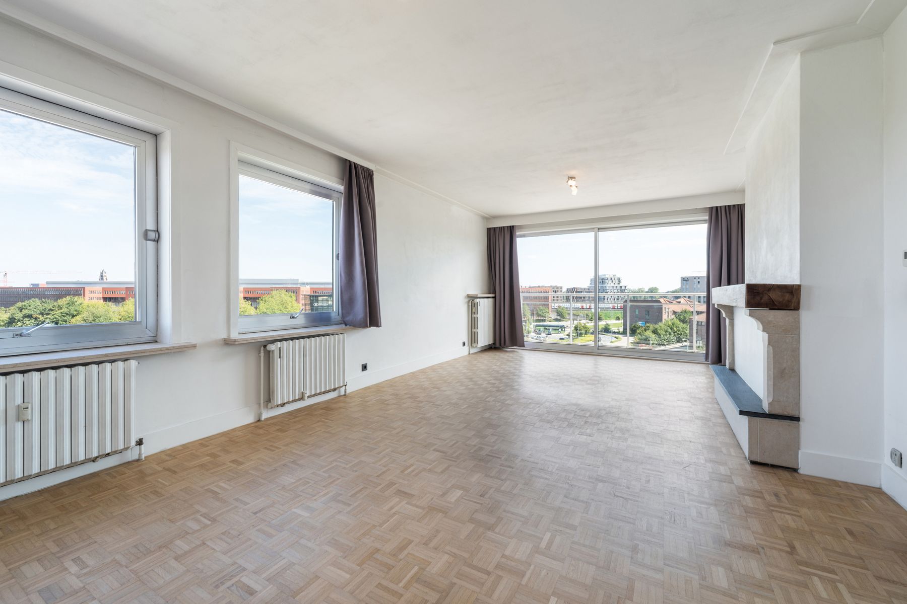 Instapklaar appartement met 3 slpk en uniek zicht over Brugge! foto 2