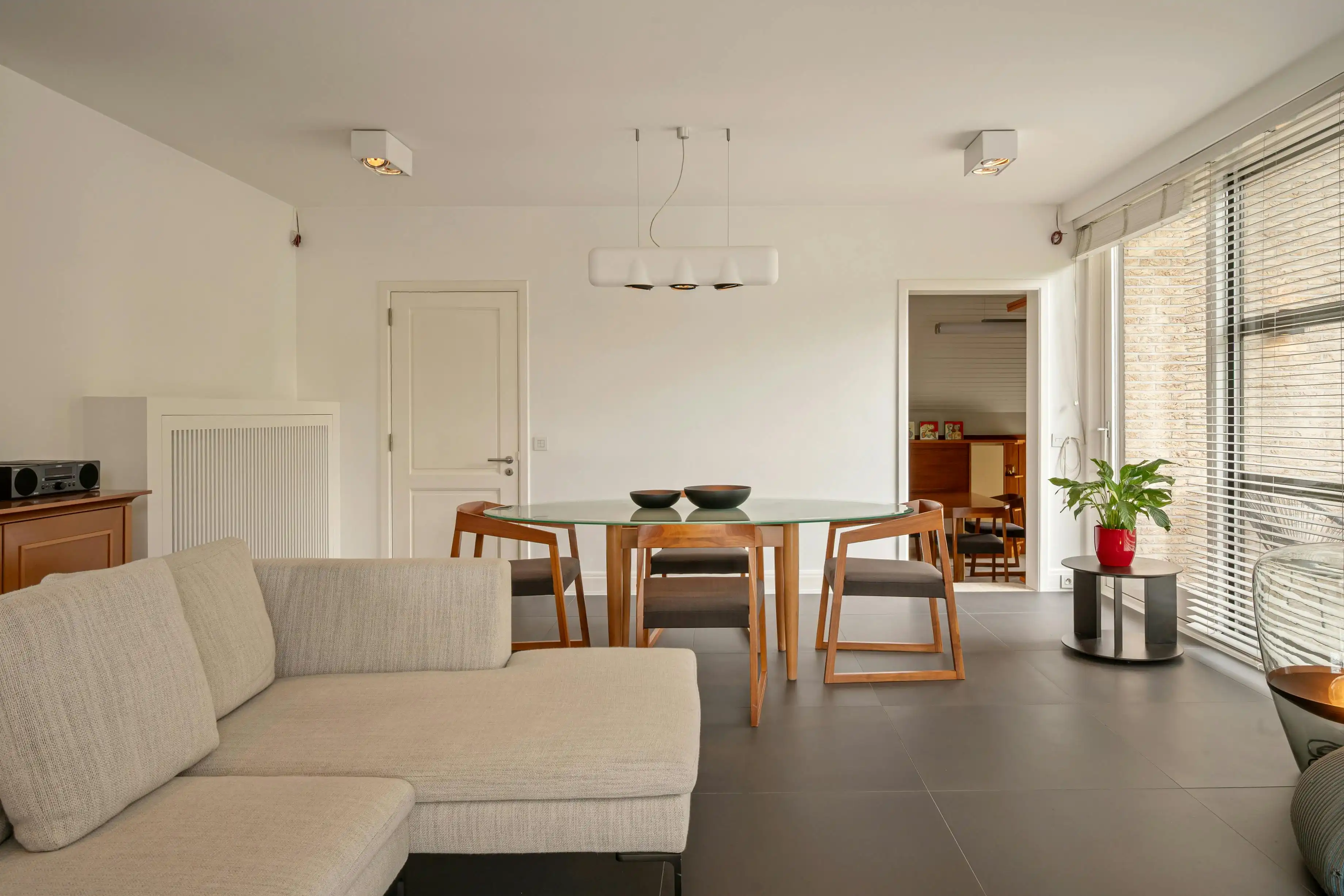 Uniek alleenstaand huis met diverse mogelijkheden te Izegem foto 10