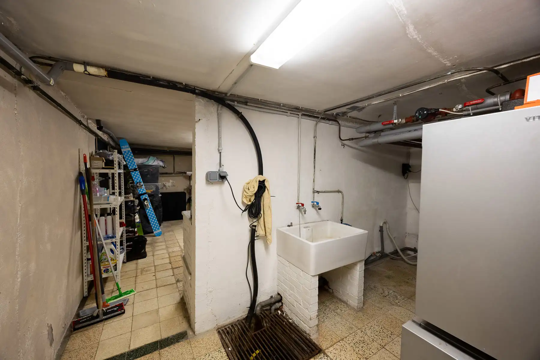 Lichtrijke, gelijkvloerse woning op ruim perceel foto 24