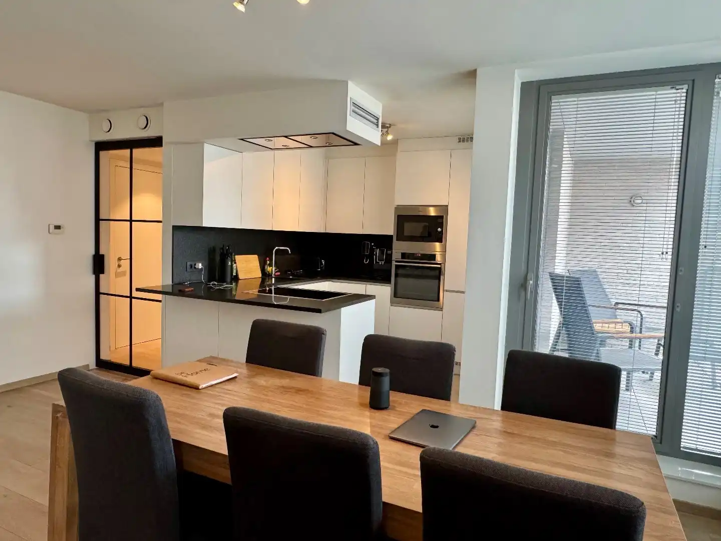 Recent en kwaliteitsvol appartement 2 slpk met terras en ondergrondse autostaanplaats - onder de kerktoren van Meise foto 9