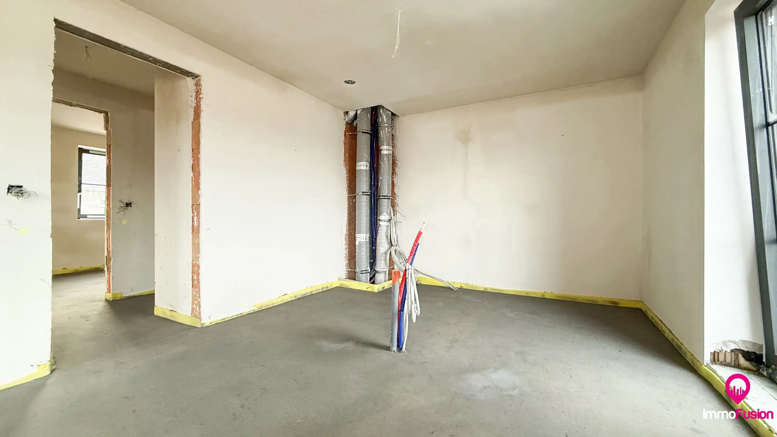 Zeer ruim (146m²!) duplex app.met 2-slpks,garage en terras! foto 9