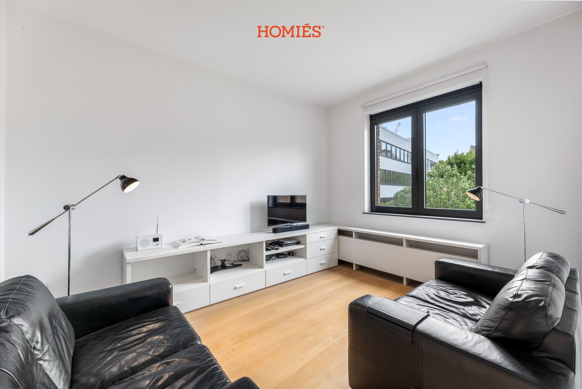 Ruim appartement met 2slpk, terras en autostaanplaats foto 11