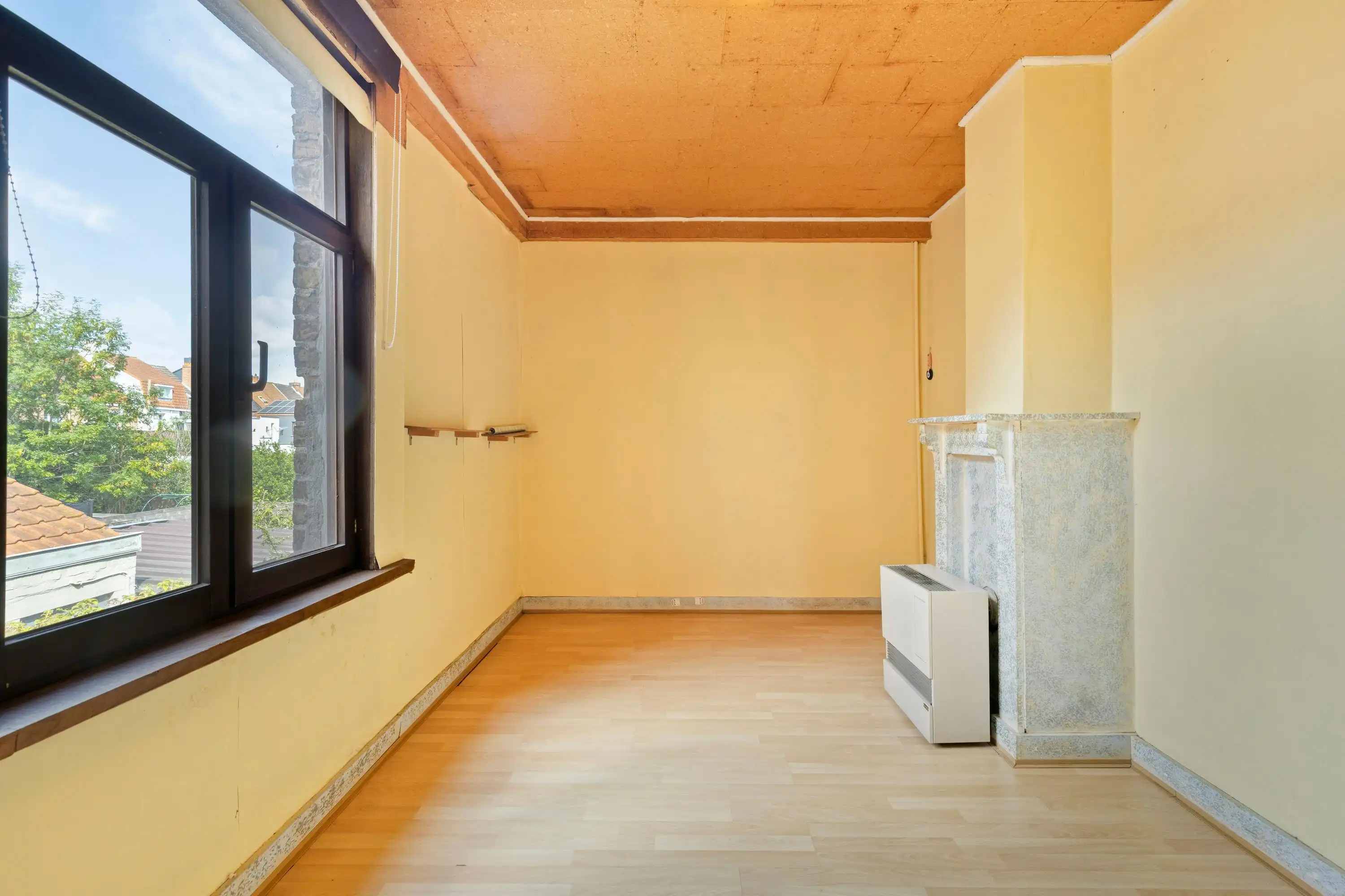 Te renoveren huis met 4 slaapkamers in Assebroek  foto 8