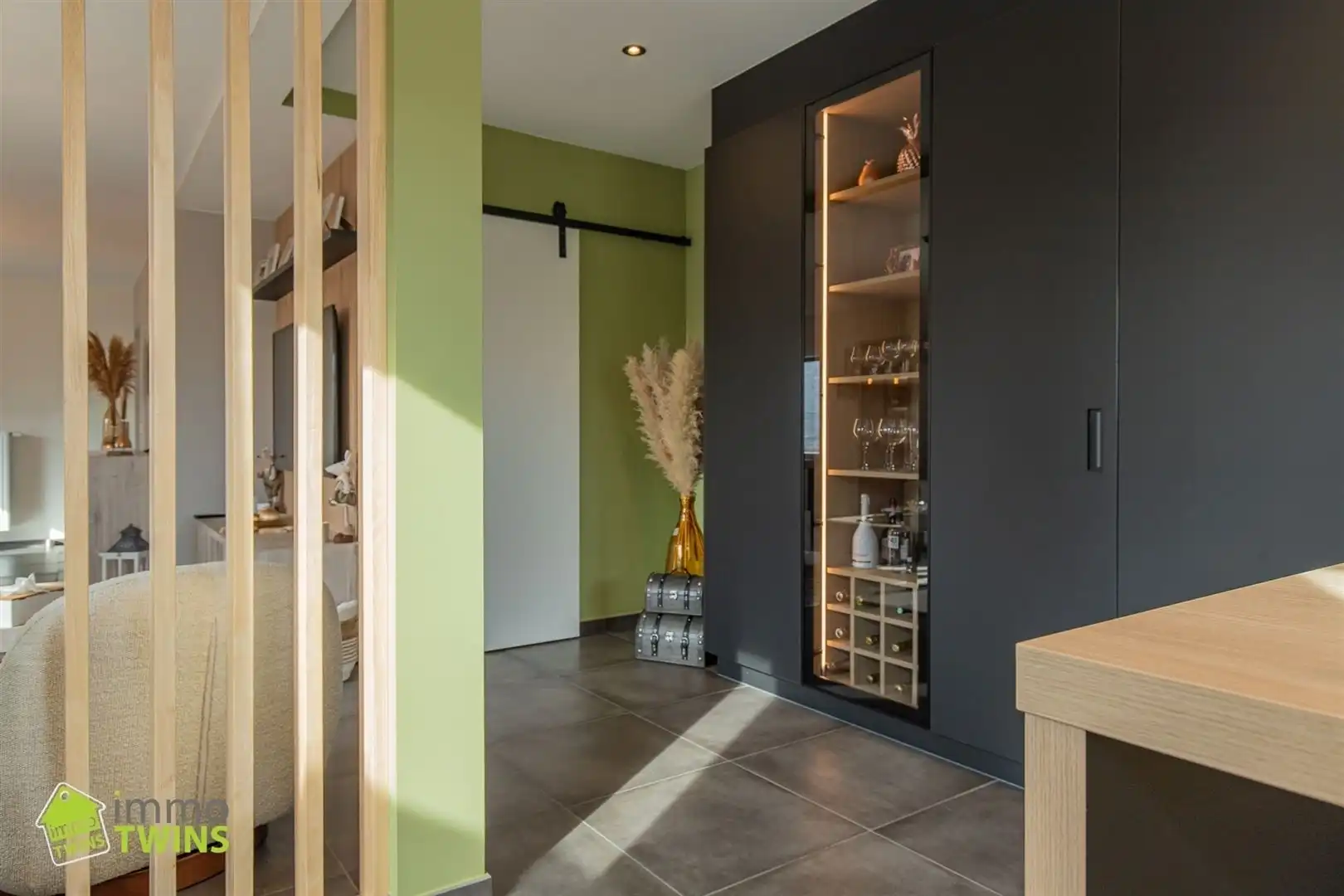 Instapklare en stijlvolle HOB met bijgebouw, tuin en visvijver te Dendermonde (Schoonaarde) foto 2