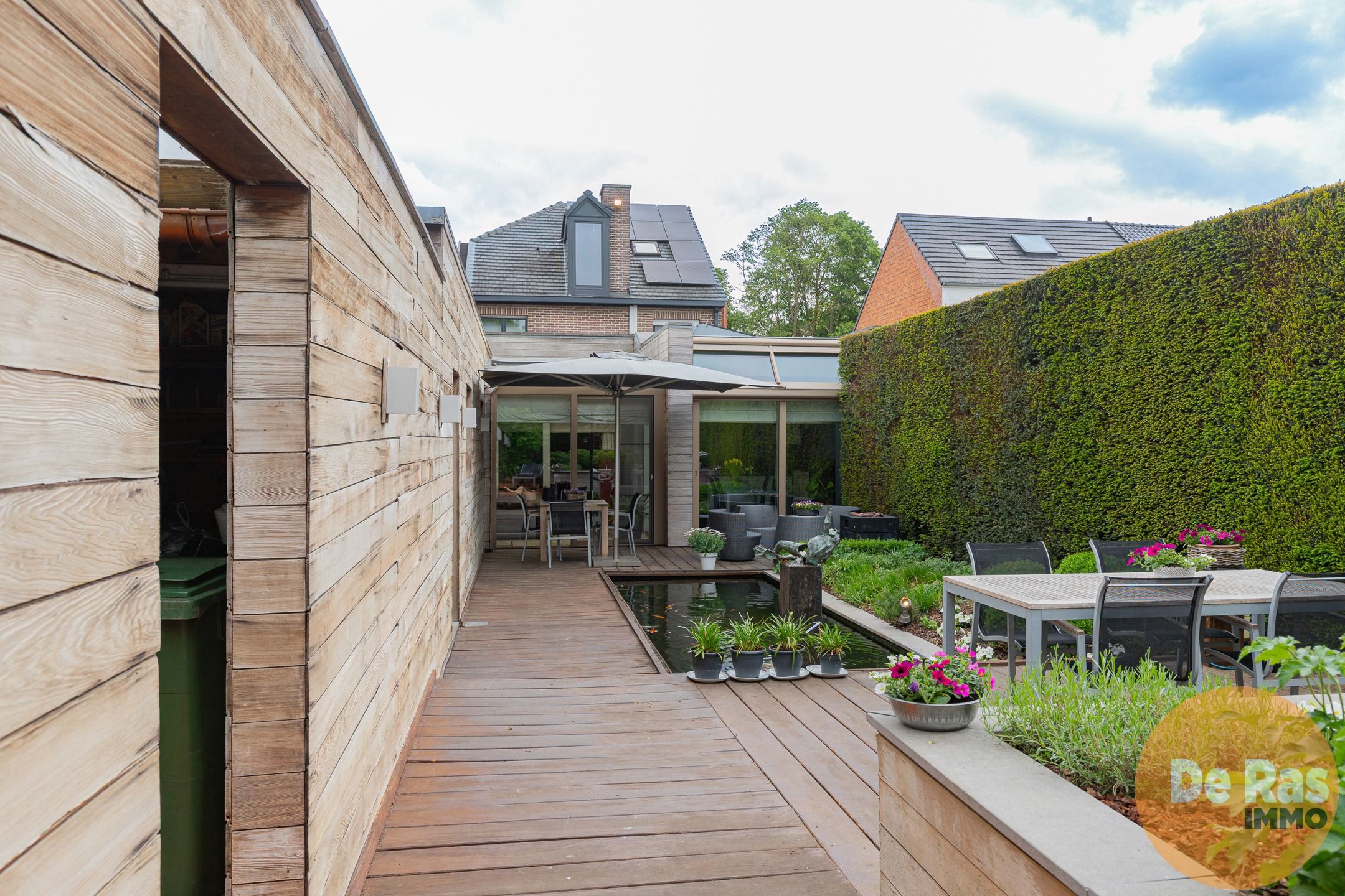 NIEUWERKERKEN - GROTE WONING MET PRAKTIJK foto 25