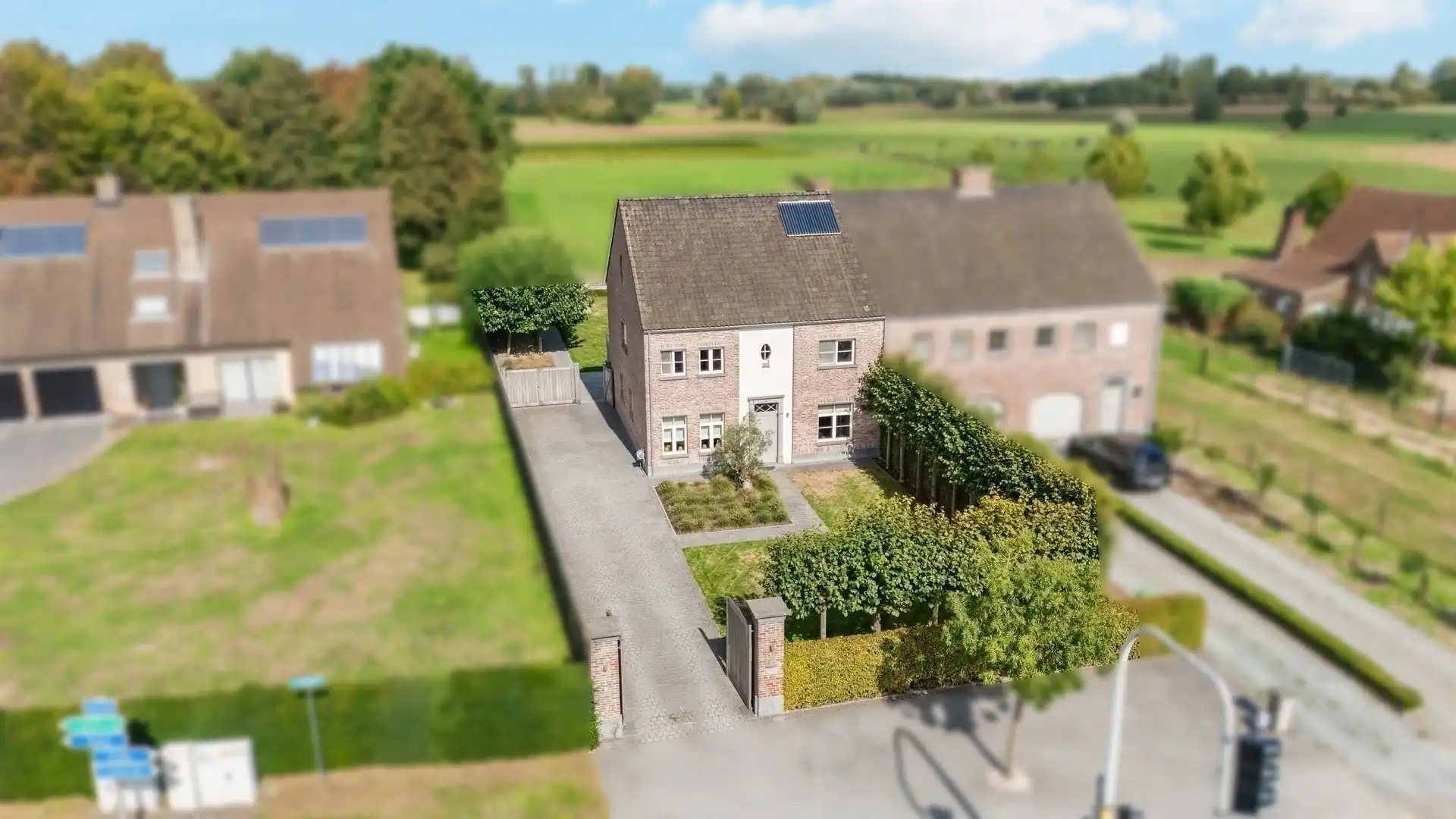 Prachtige woning in landelijke stijl met open uitzicht! foto 30